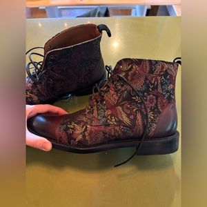 Taft brand new plum and gold dress boots with bird pattern